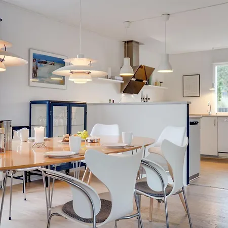 Fridolina - 200m From The Sea By Interhome